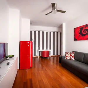 Apartment Bright House In